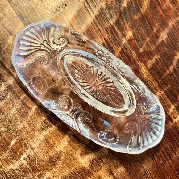 Jefferson Glass Jewel And Fan Pickle Dish - Picture 4 of 10